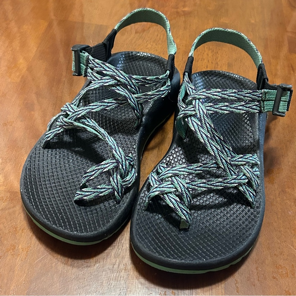CHACO ZX2 Classic Sandal Double Toe Strappy Hiking Turquoise Zig Zag Women Sz 6